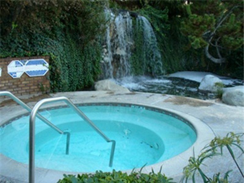 The Santa Anita Inn Arcadia Exterior foto